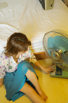 动漫人物剧烈运动